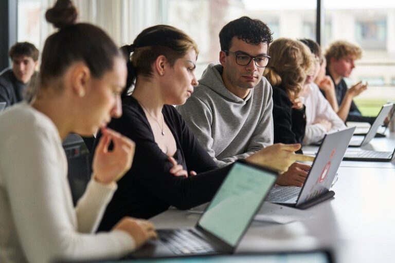 Når porteføljeteori bliver til praksis – Aktiedysten på skemaet på universitetet